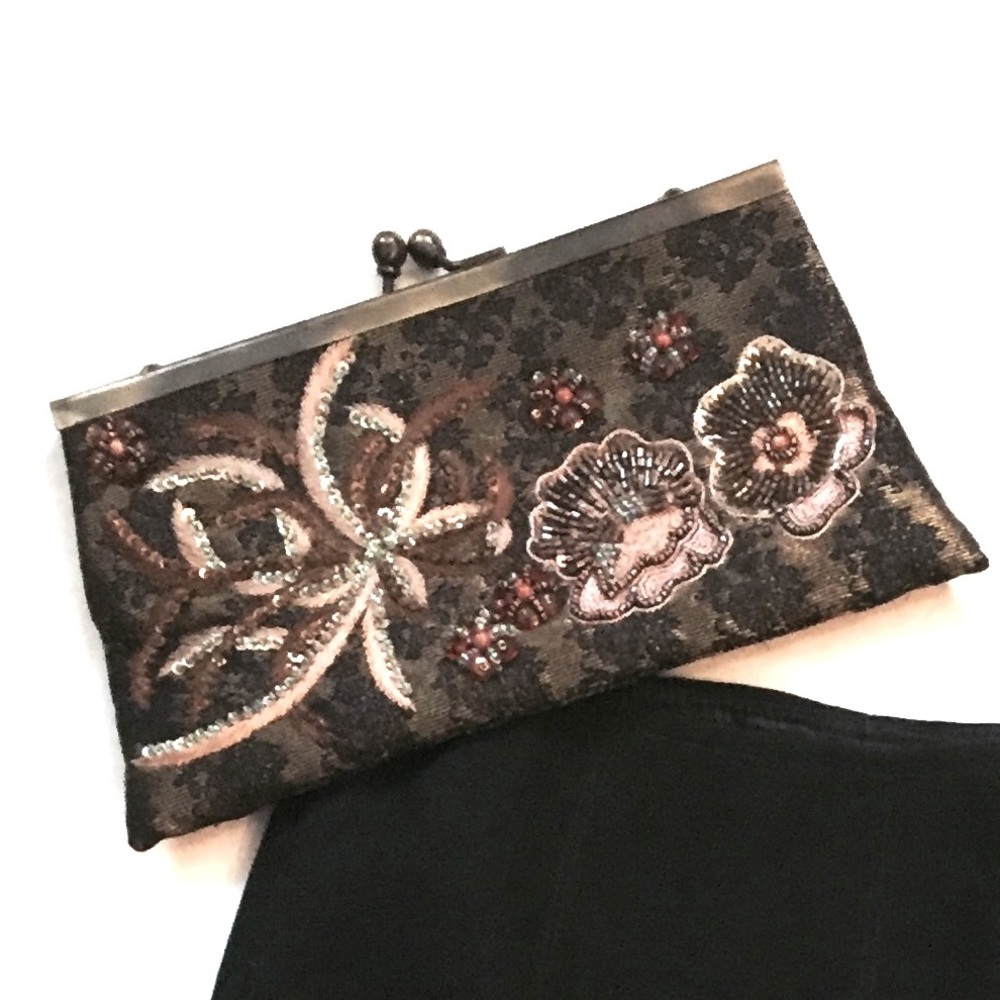 Made in Italy Handmade Beaded Clutch